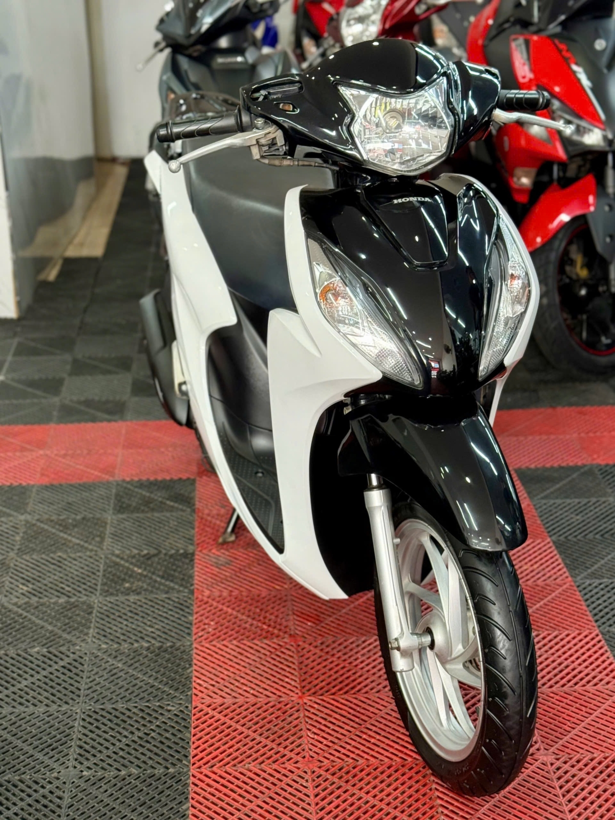 Honda Vision 2022 93P2-90735