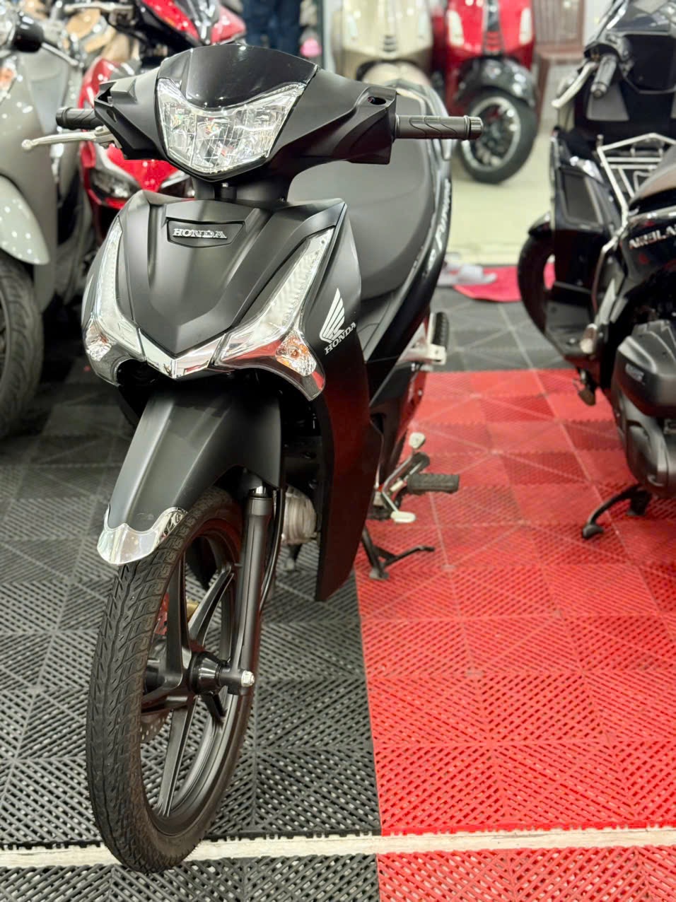 HONDA FUTURE 125 2024 50AA-52603