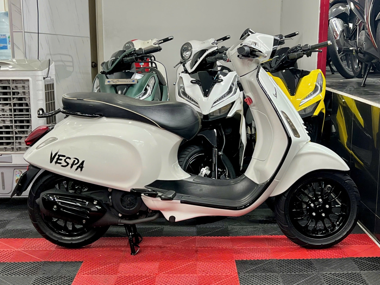 Vespa Sprint 2017 59Y1-92700