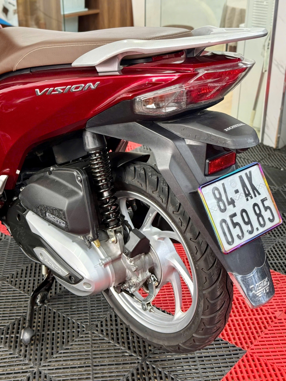 Vision 2024 SMK 84AK-05985