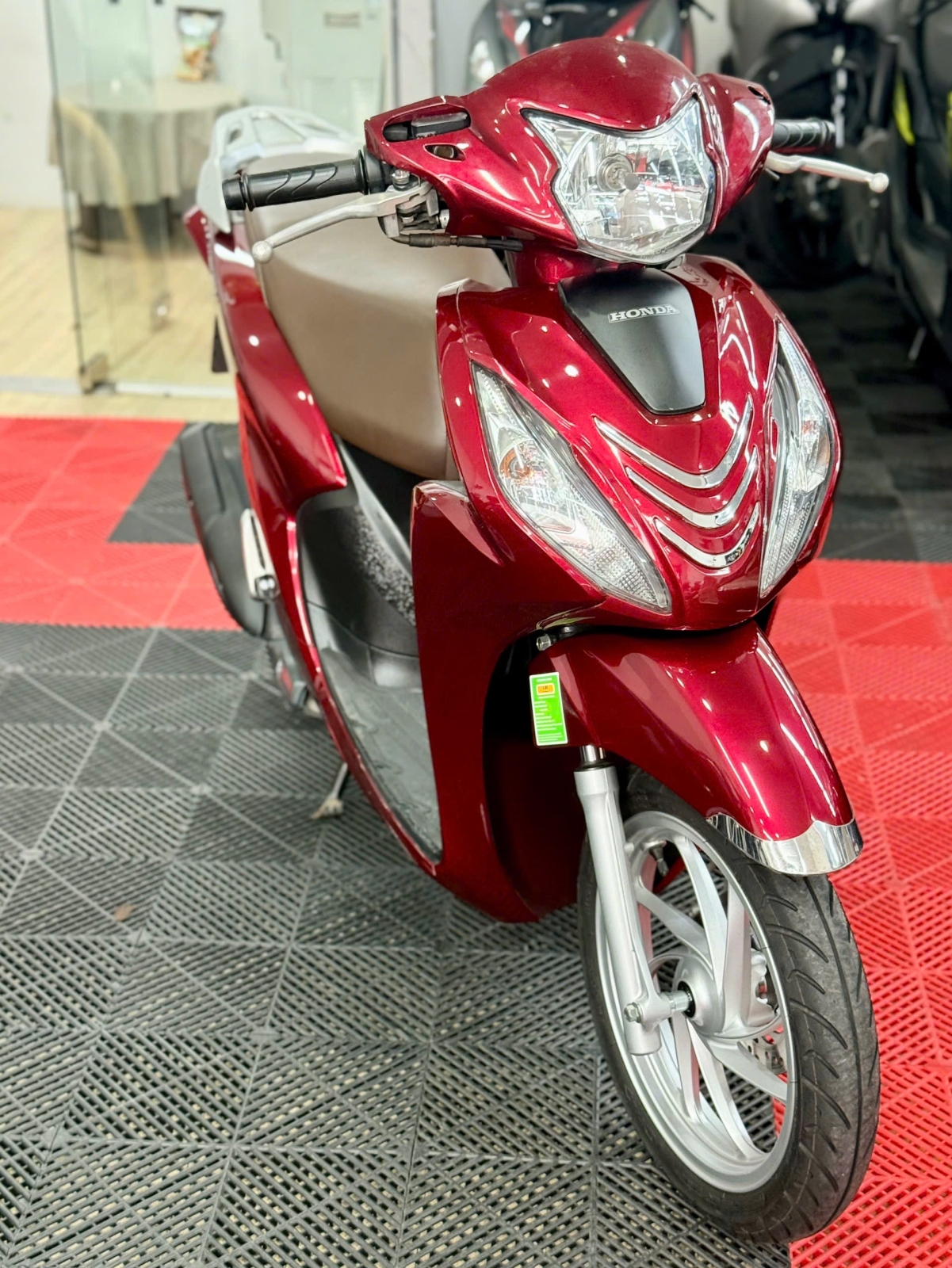 Vision 2024 SMK 84AK-05985