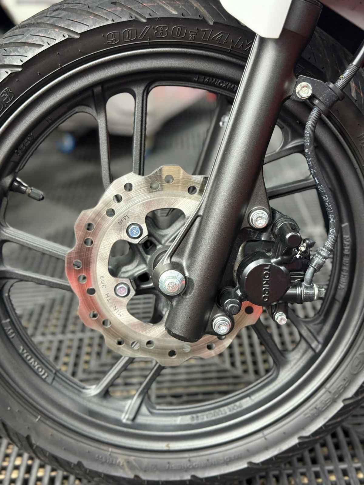 Vario 125 2025 50AD-13041