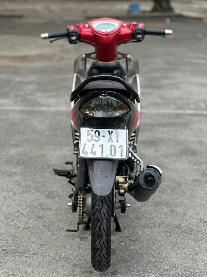 YAMAHA EXCITER 135 úp áo 2010