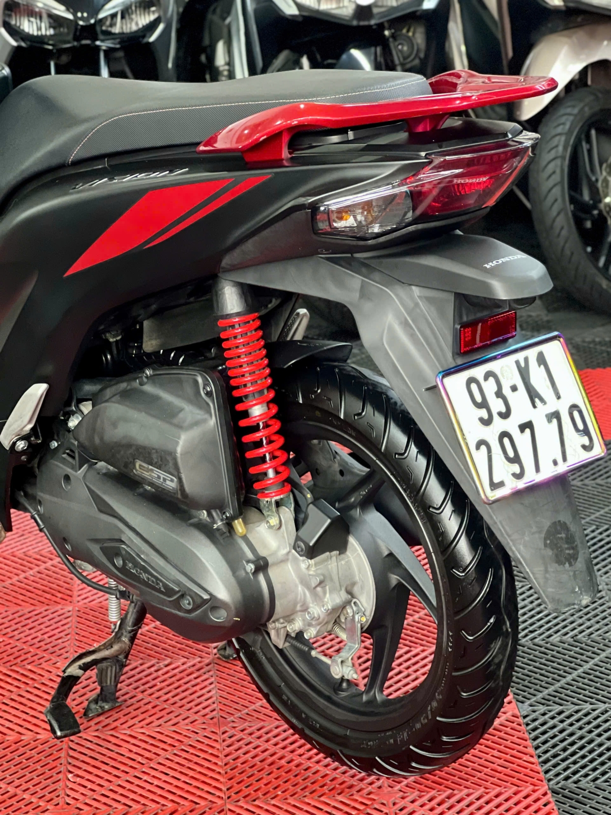 Honda Vision 2022 bản "Cá Tính" Mâm Lớn 93K1-29779