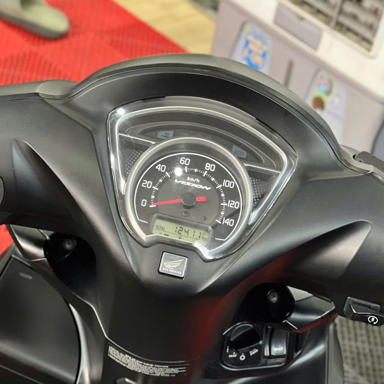 Honda Vision 2022 bản "Cá Tính" Mâm Lớn 93K1-29779