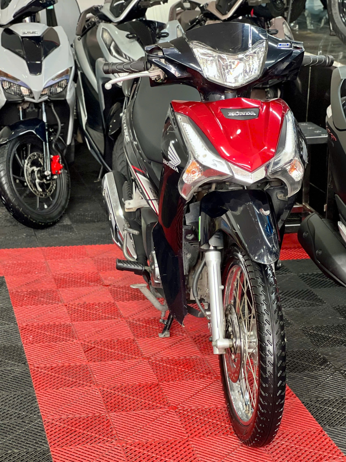 Honda Future Fi đời 2020 81B2-84104