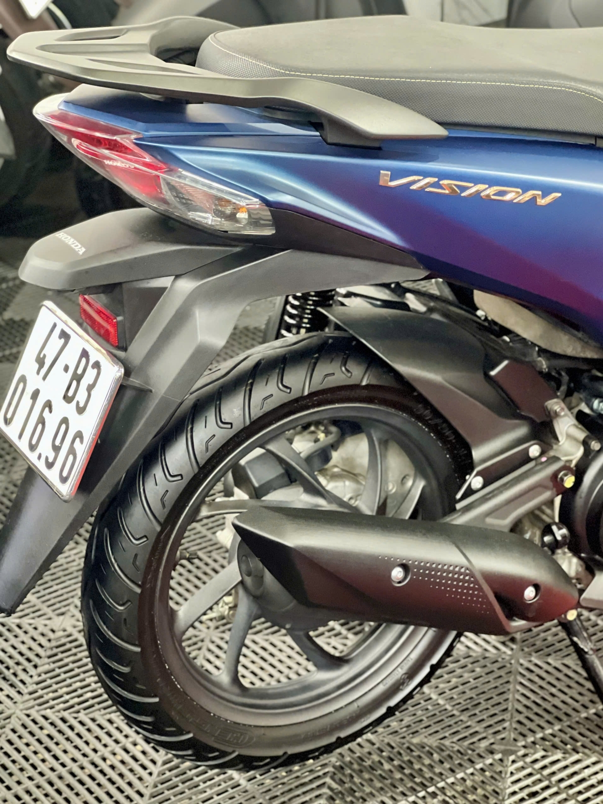 Honda Vision 2022 bản Đặc Biệt 47B3-01696