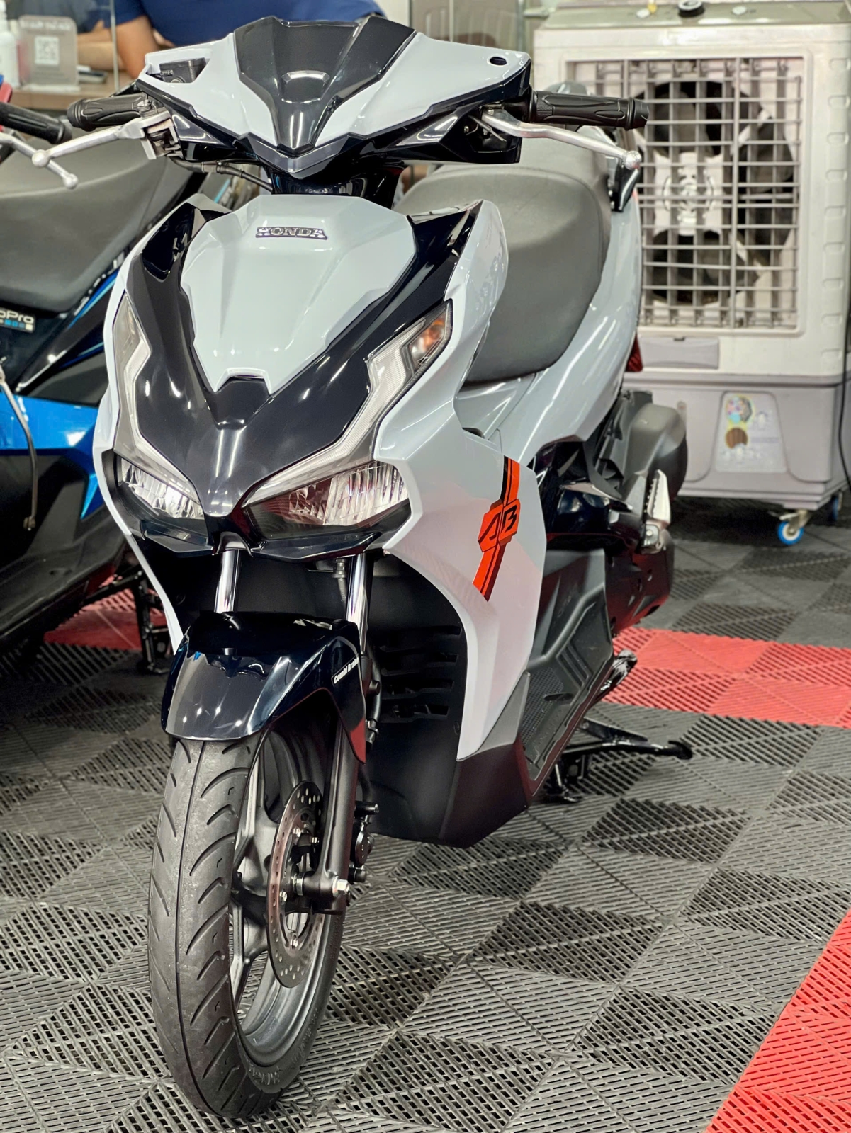 Honda Airblade XXM 2021 61D2-17604