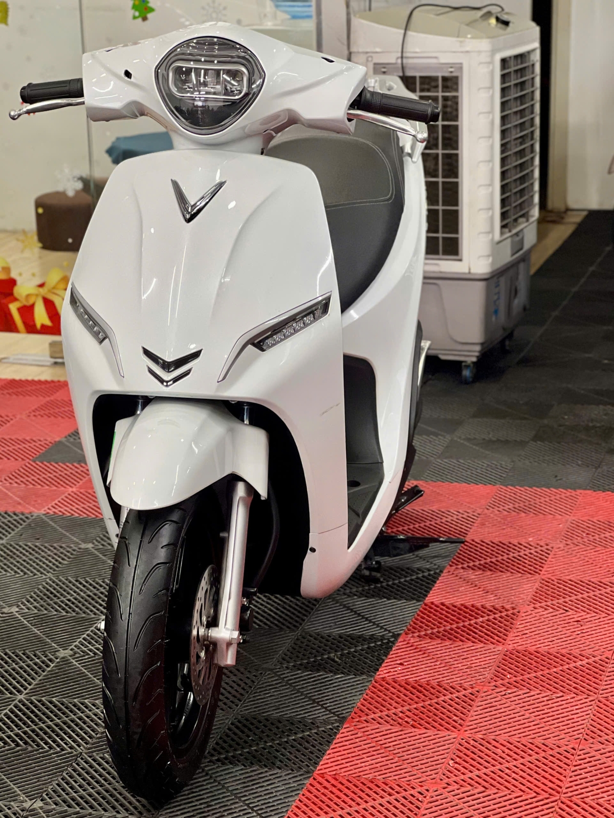 Vinfast FelizNeo 2025 2000km 50AC-52071