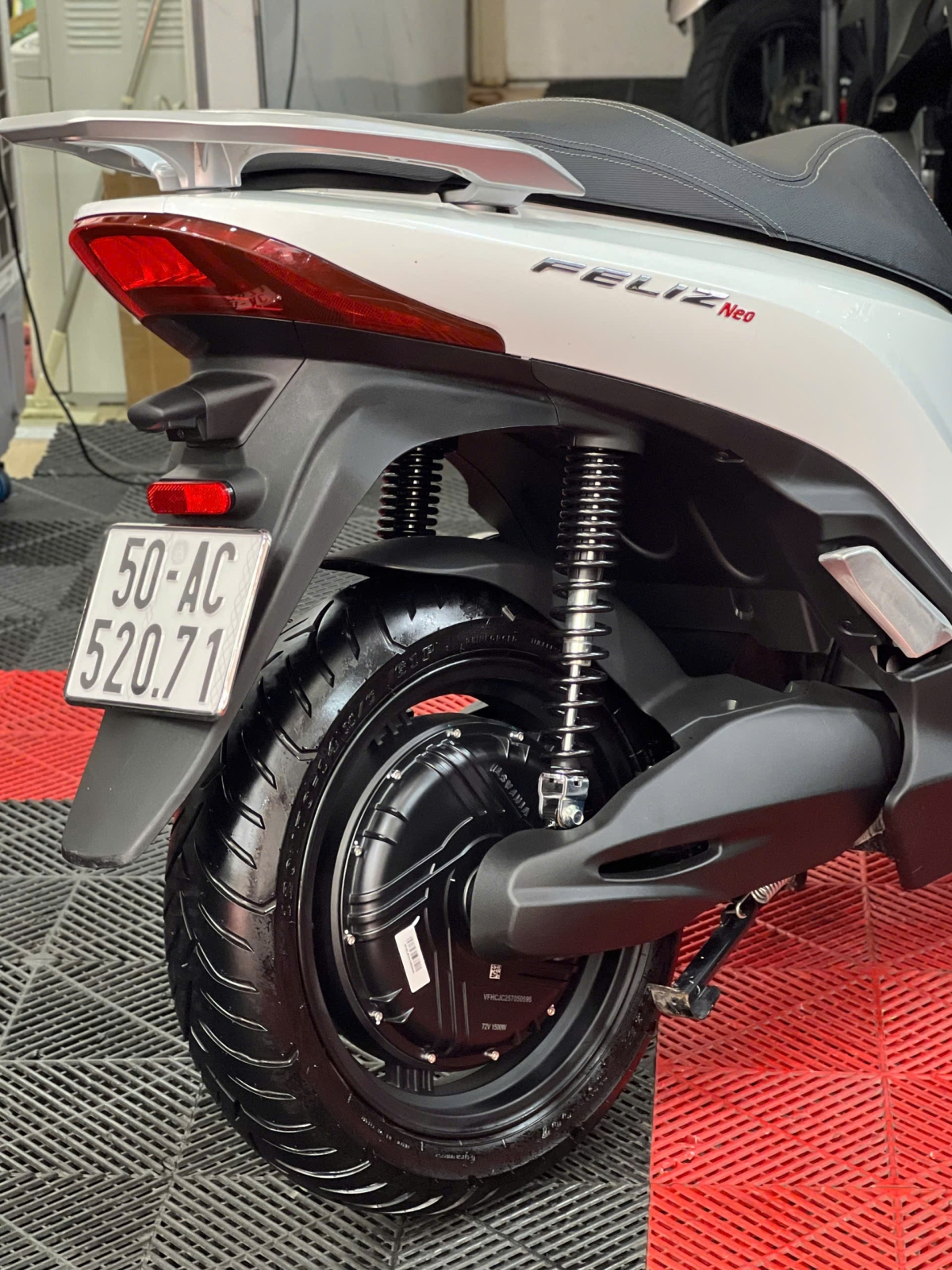 Vinfast FelizNeo 2025 2000km 50AC-52071