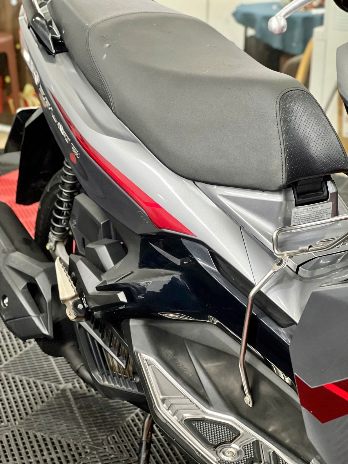 Honda Airblade 125  2021 K9C 48E1-36946