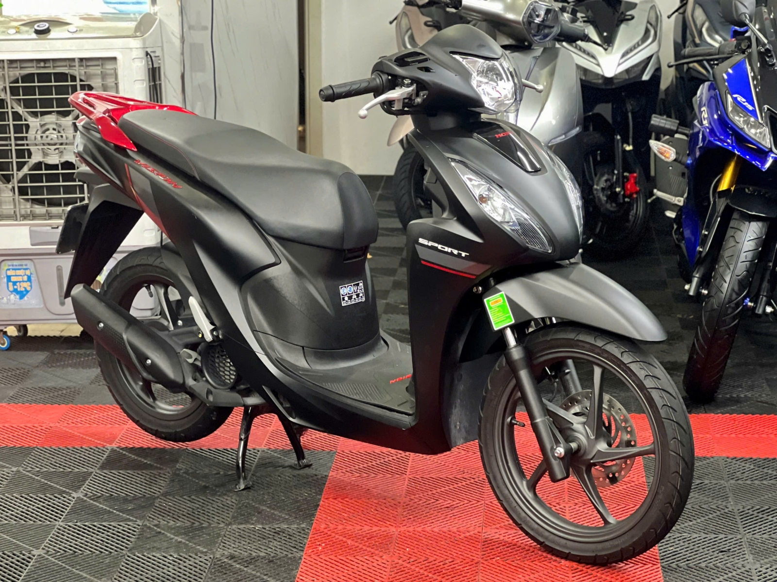 Honda Vision 2025 2000km bản" Thể Thao" 68AA-55360
