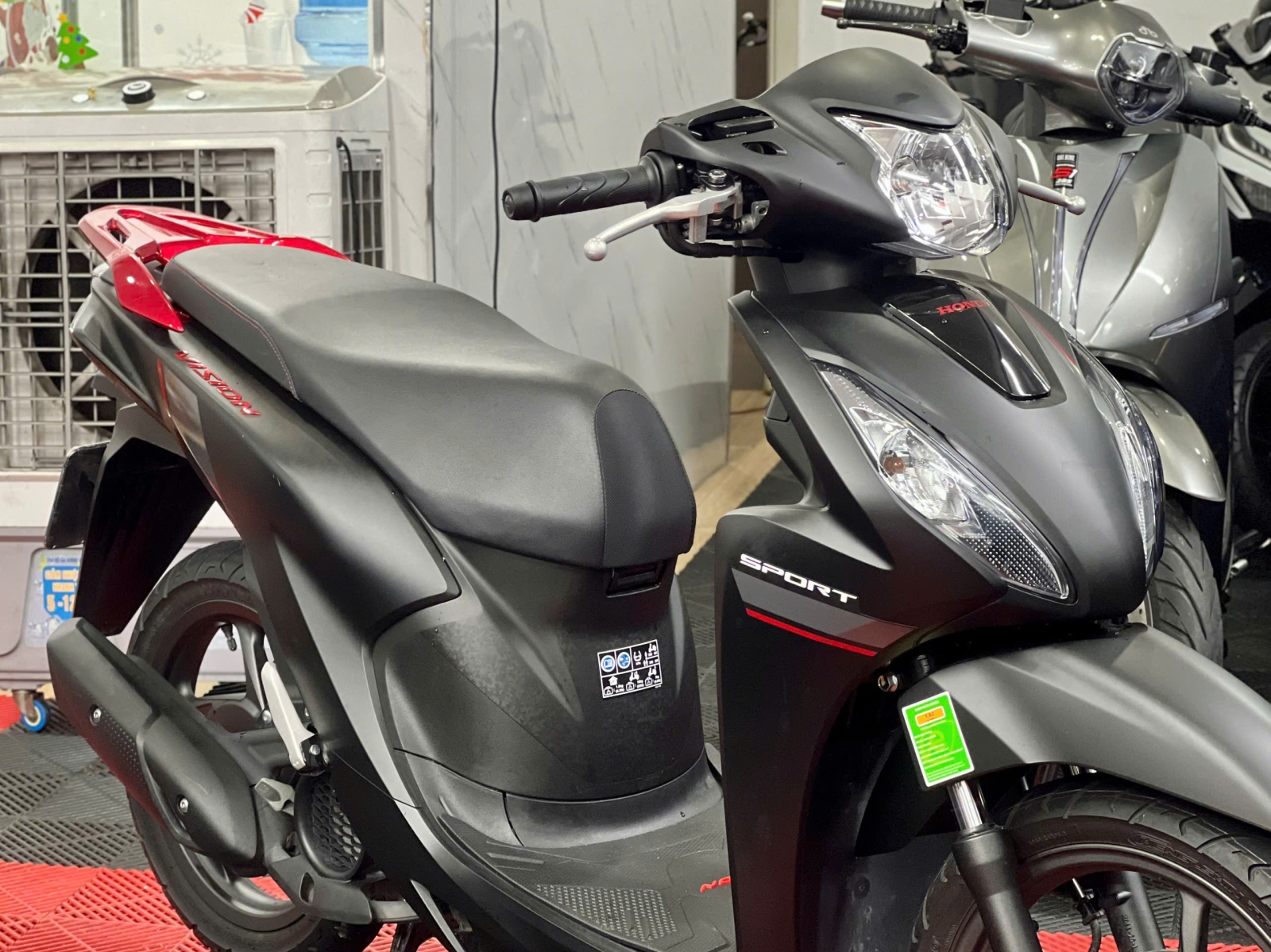 Honda Vision 2025 2000km bản" Thể Thao" 68AA-55360