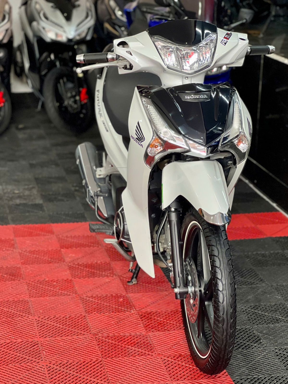 Honda Future 2024 68FA-07355