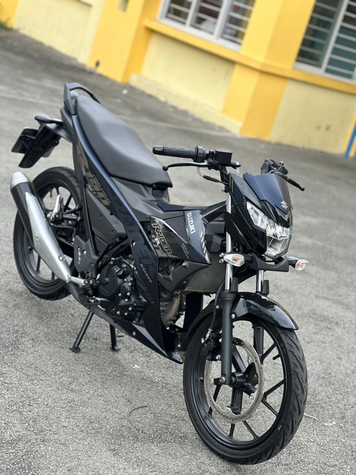 SUZUKI RAIDER BS 59x3-659.15