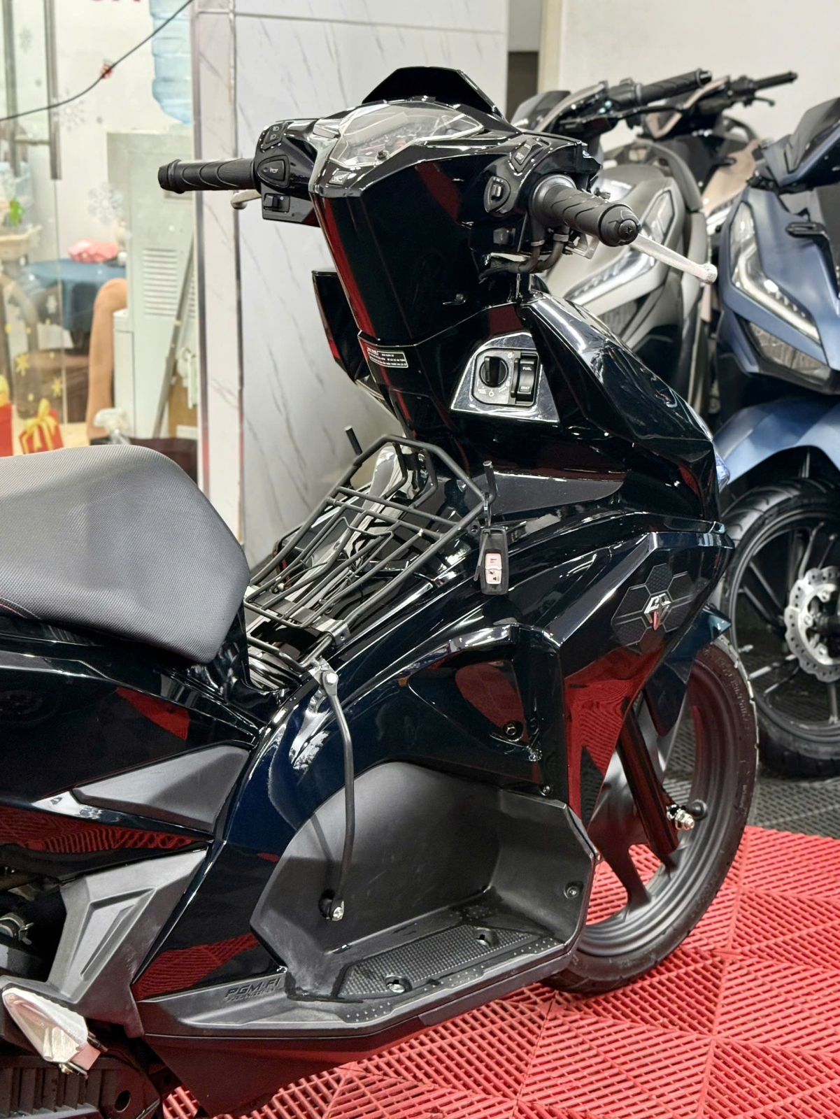 Honda Airblade 2019 Total Black 68L1-25042