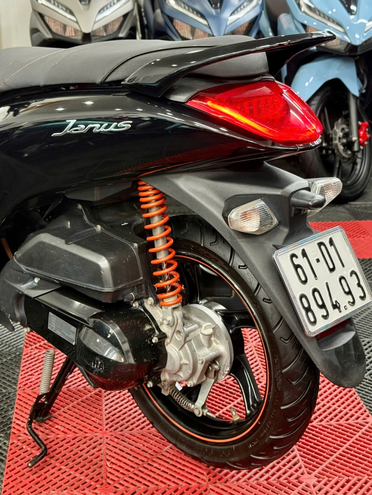 Yamaha Janus 2018 khóa SmartKey 61D1-89493