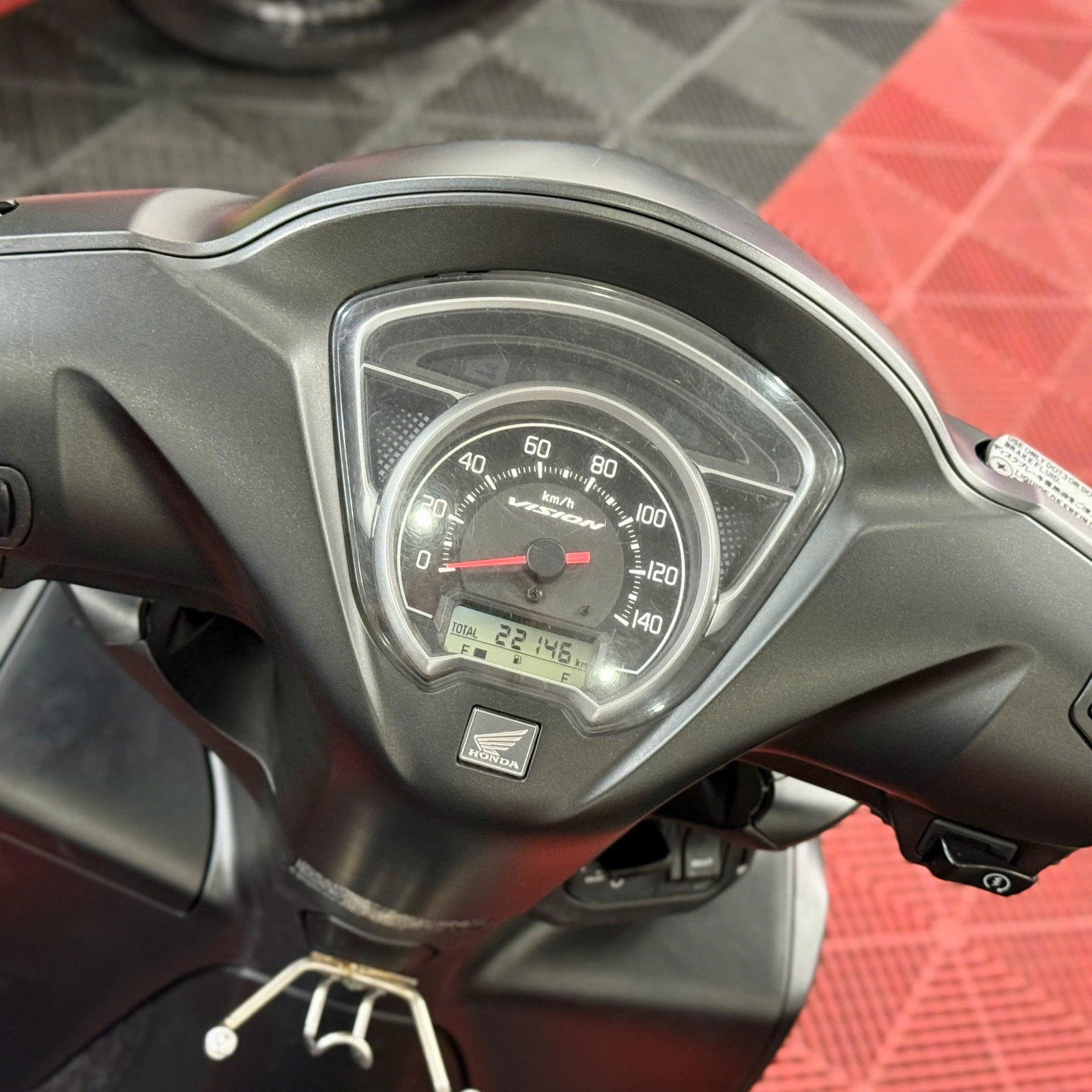 Honda Vision 2022 bản" Cá Tính" 61C2-16755 