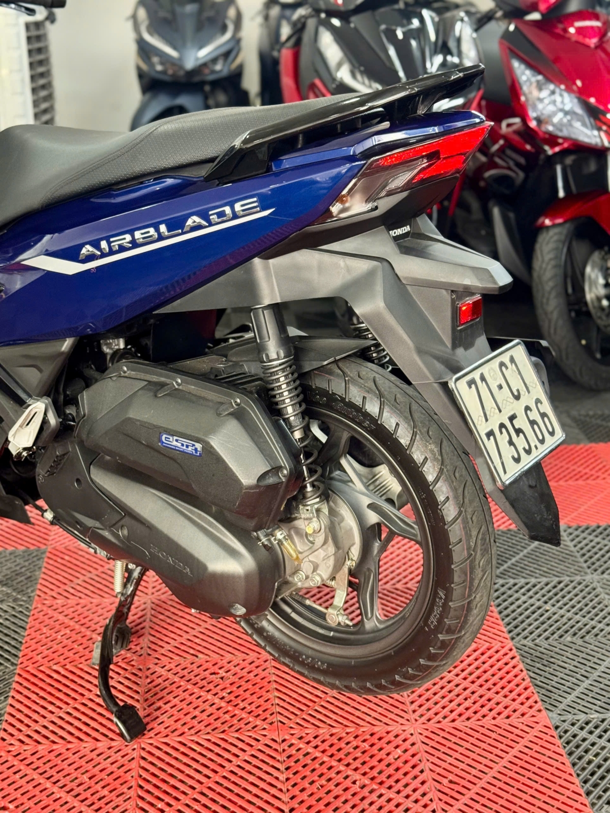 Honda Airblade 125 đời 2023 4000km 71C1-73566