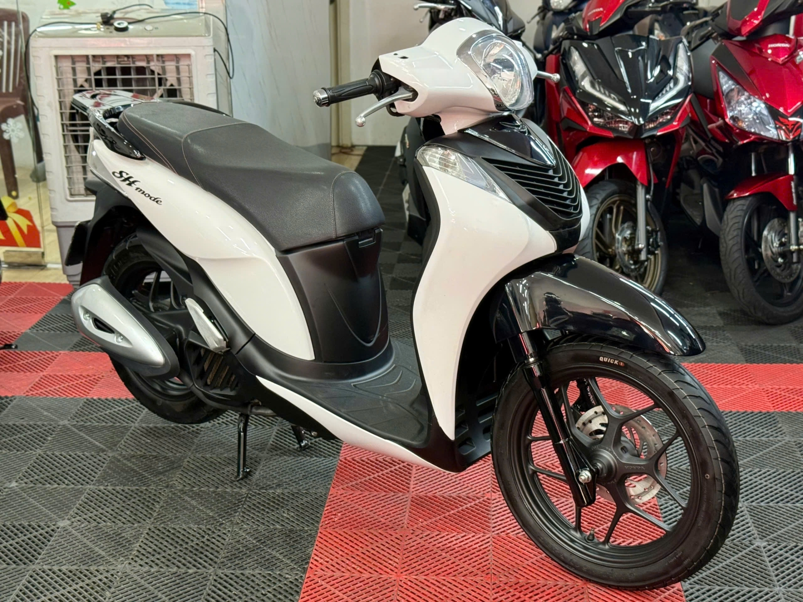 Honda Sh Mode 2018 72F1-54683