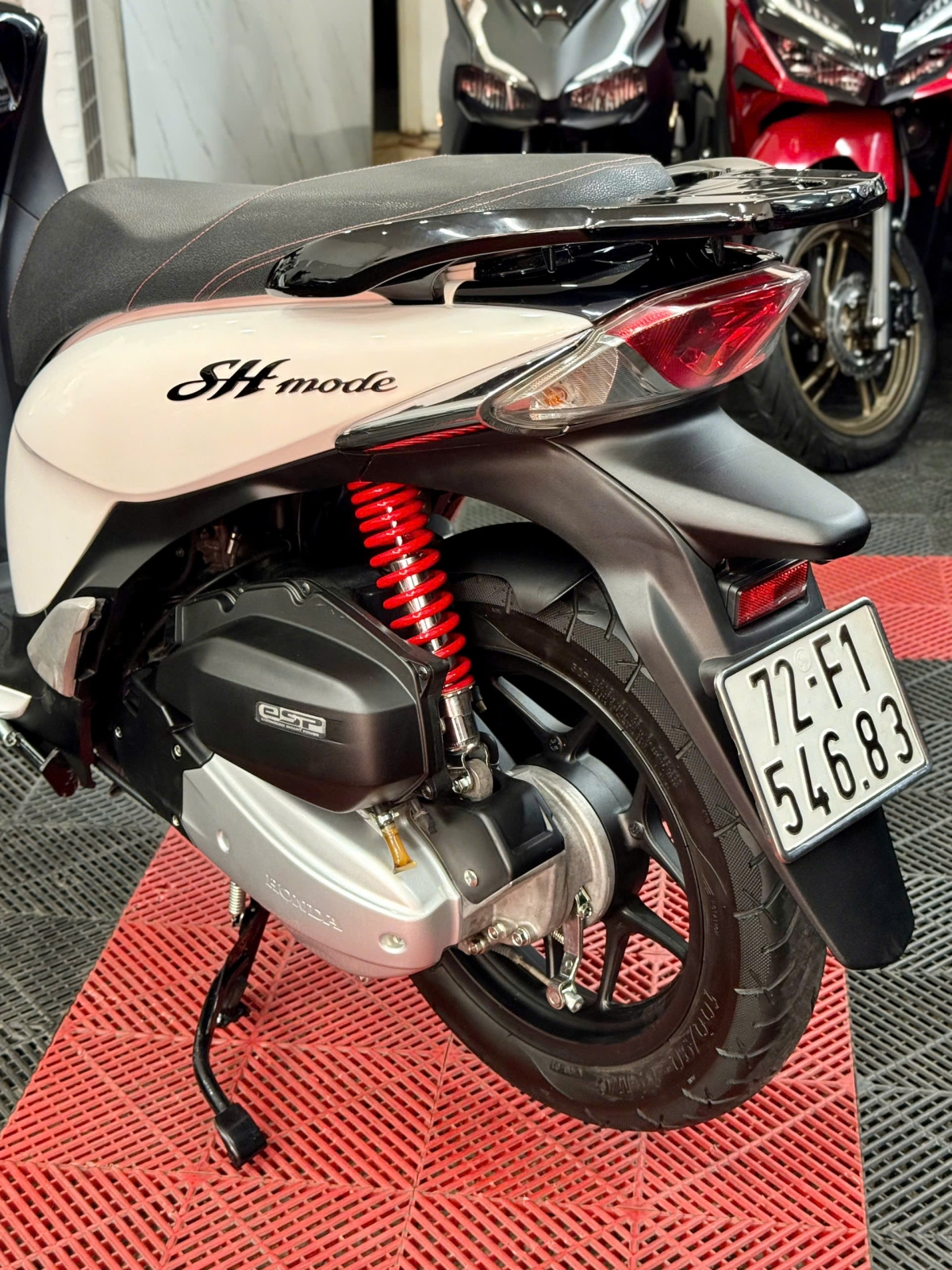 Honda Sh Mode 2018 72F1-54683
