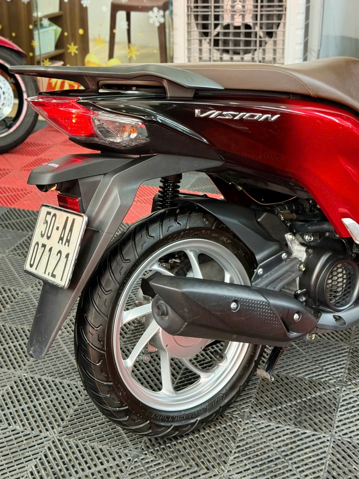 Honda Vision 2000km 2025 50AA-07121