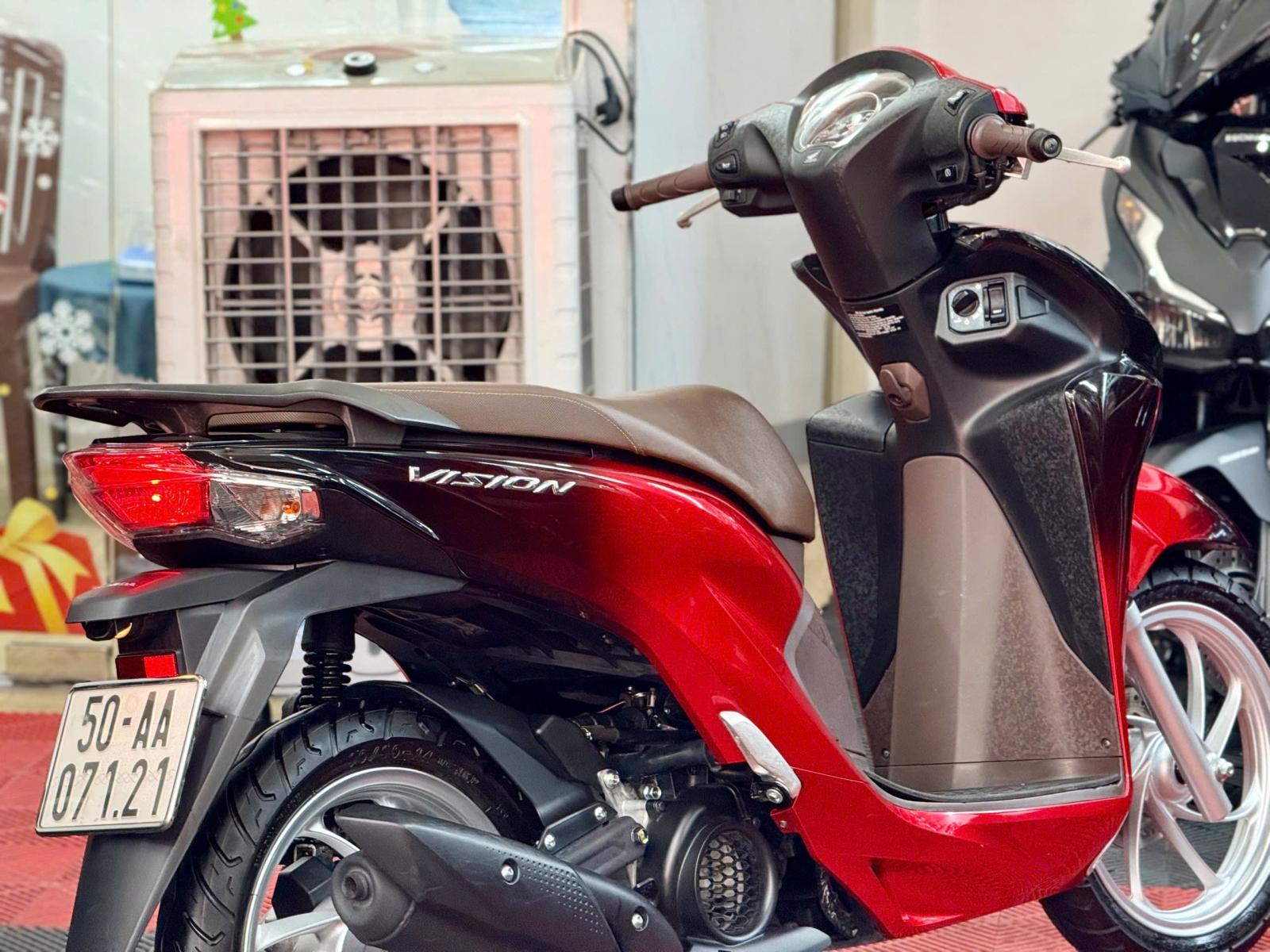 Honda Vision 2000km 2025 50AA-07121