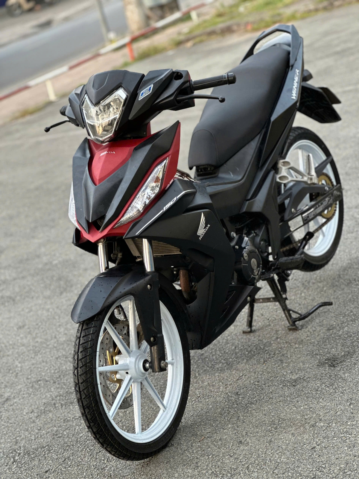 HONDA WINNER V1 61d1-743.44