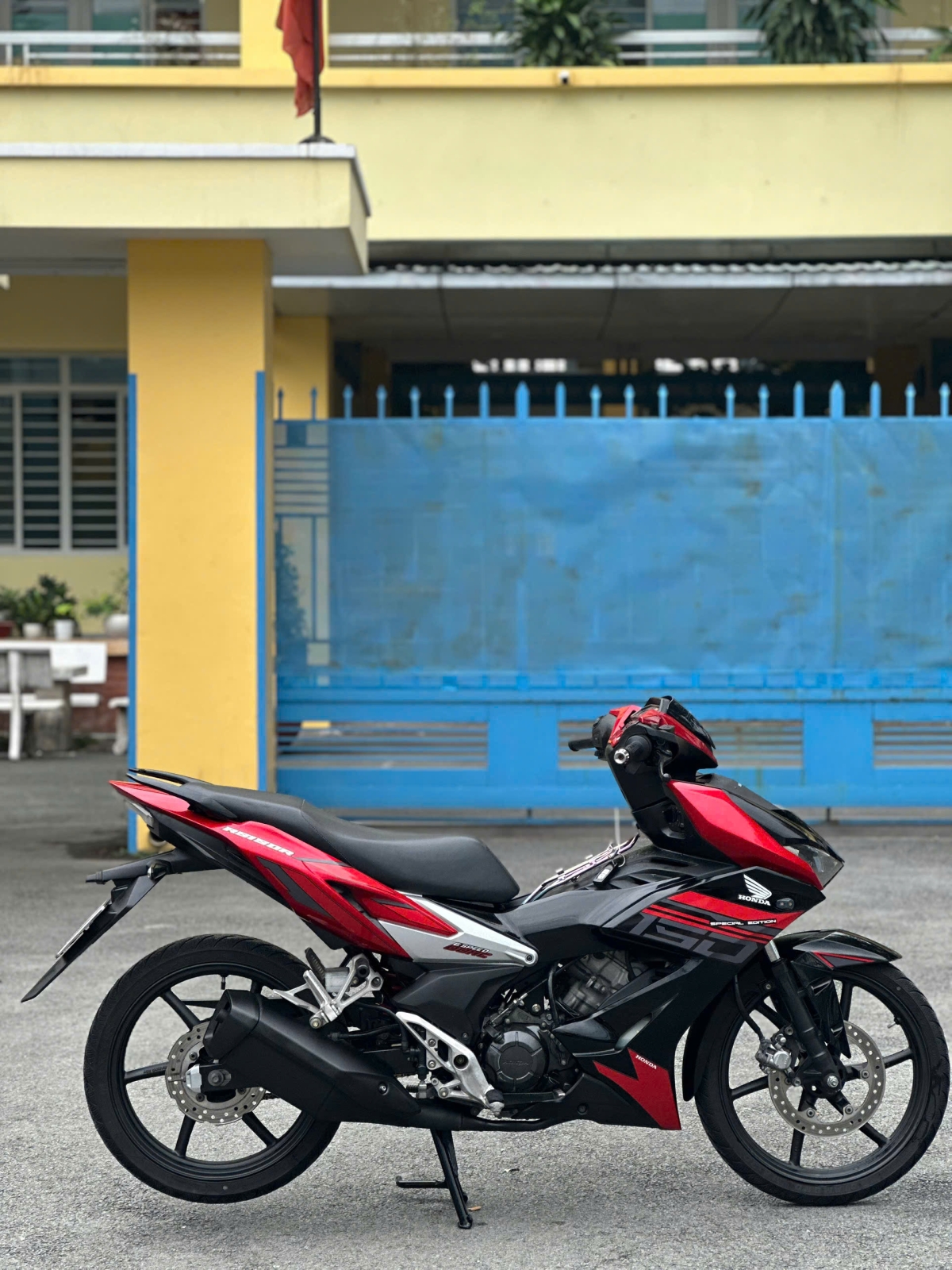 HONDA WINNER X 65AA-157.18