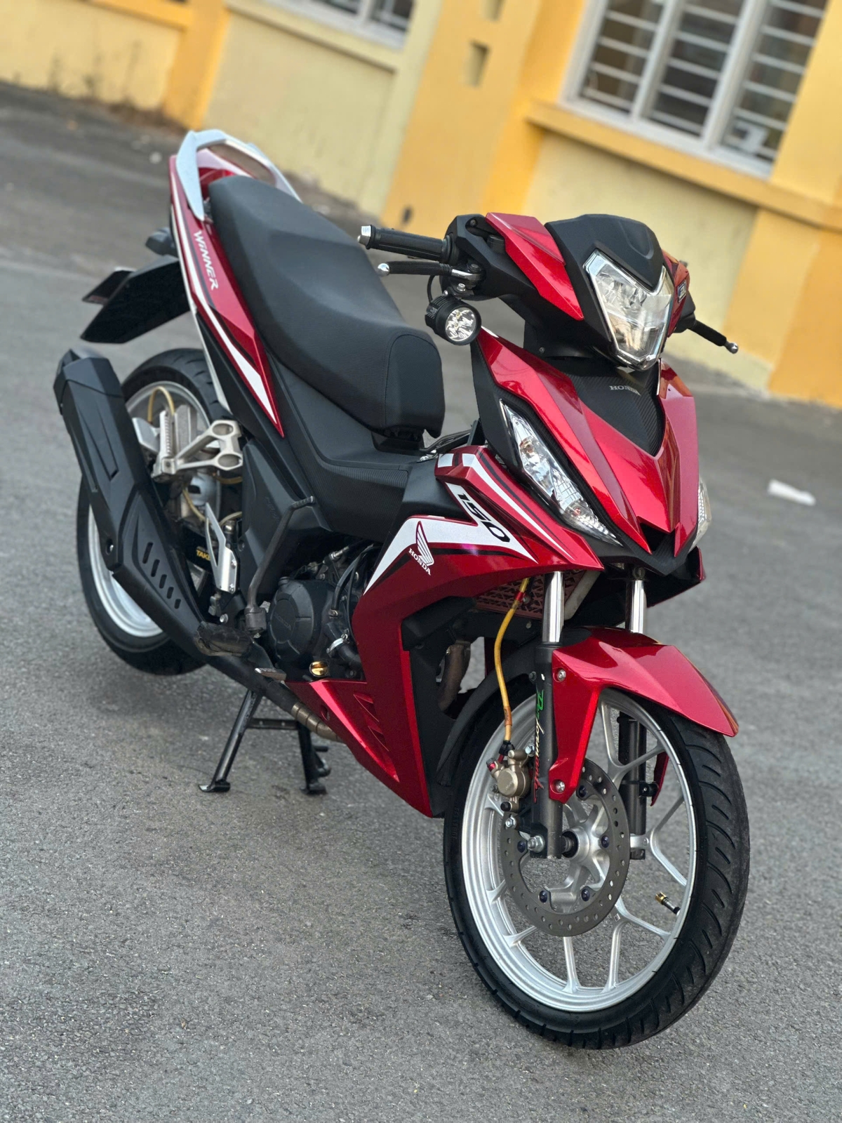 HONDA WINNER V1 59s3-137.77