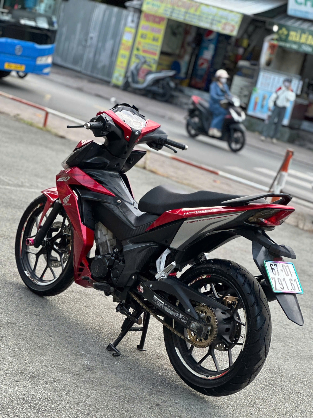 HONDA WINNER V1 67D1-791.61