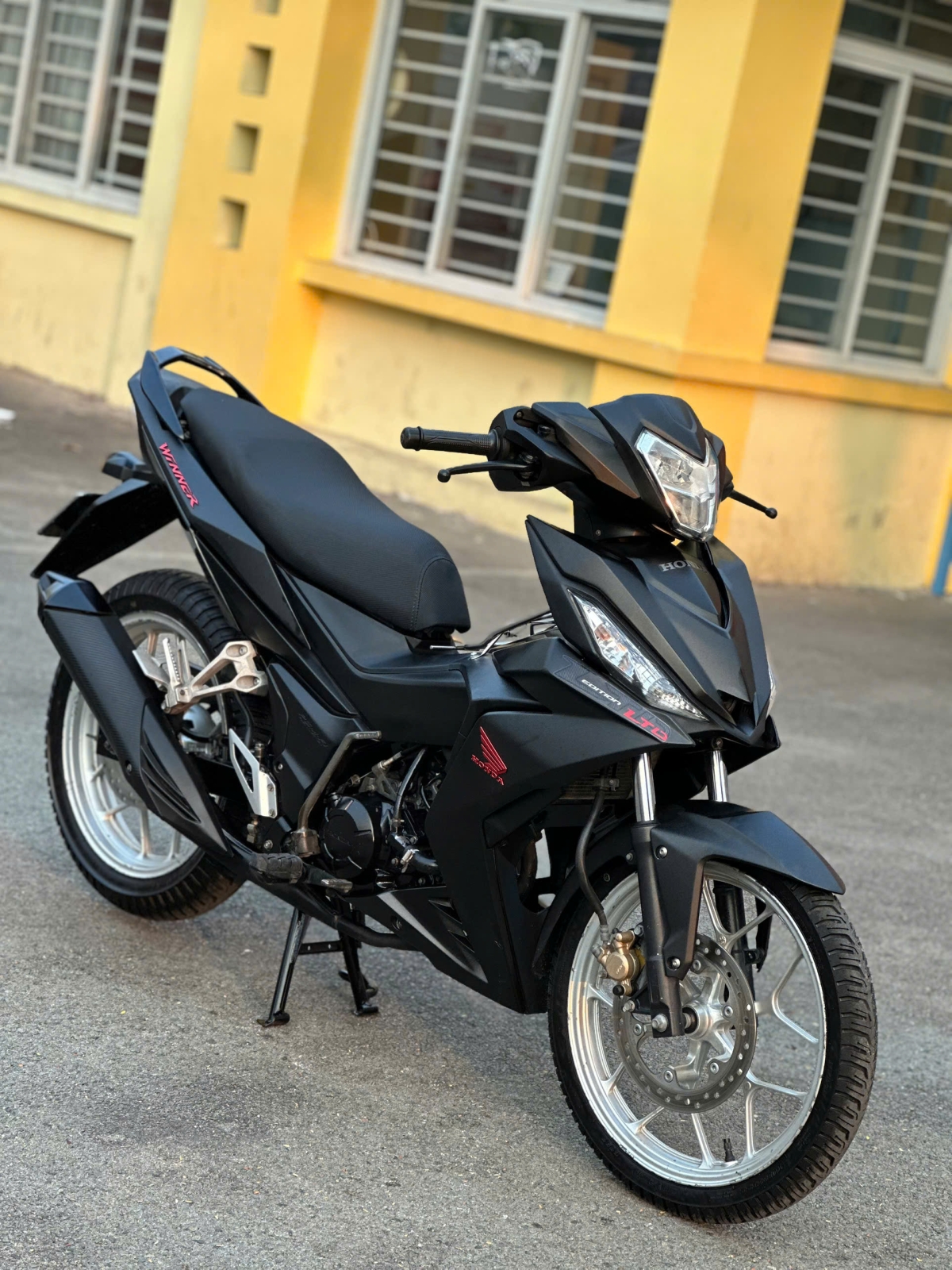 HONDA WINNER V1 61D1-856.40