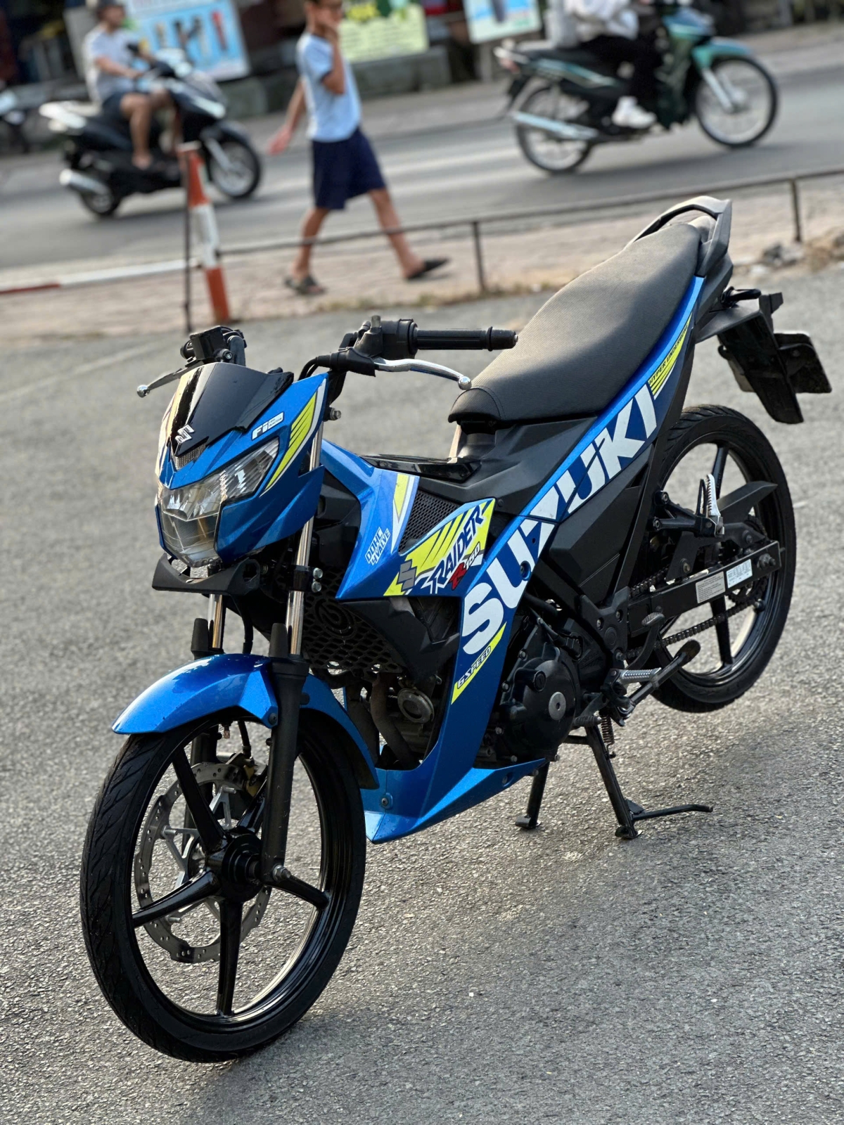 SUZUKI RAIDER 59S3-076.58