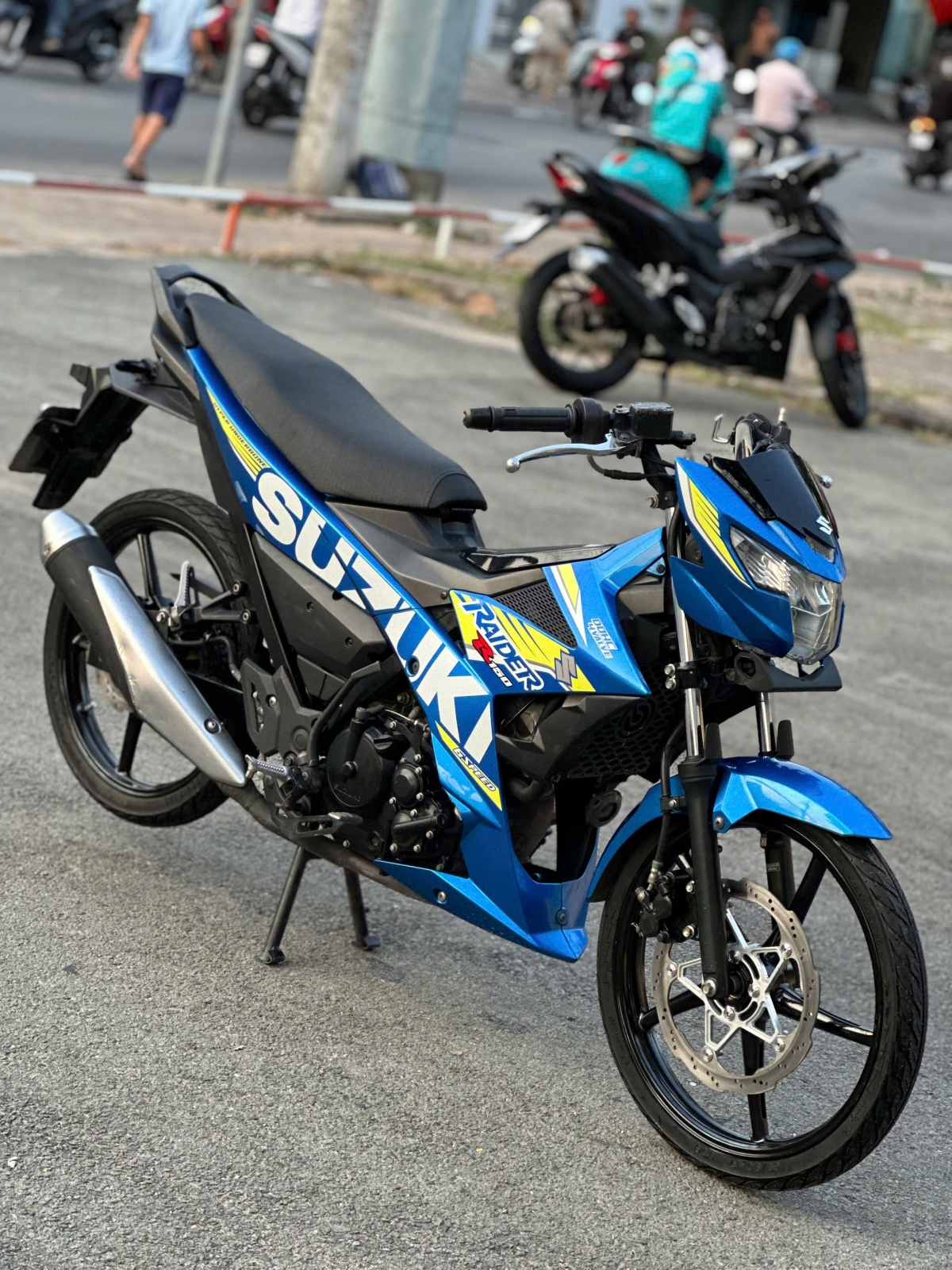 SUZUKI RAIDER 59S3-076.58