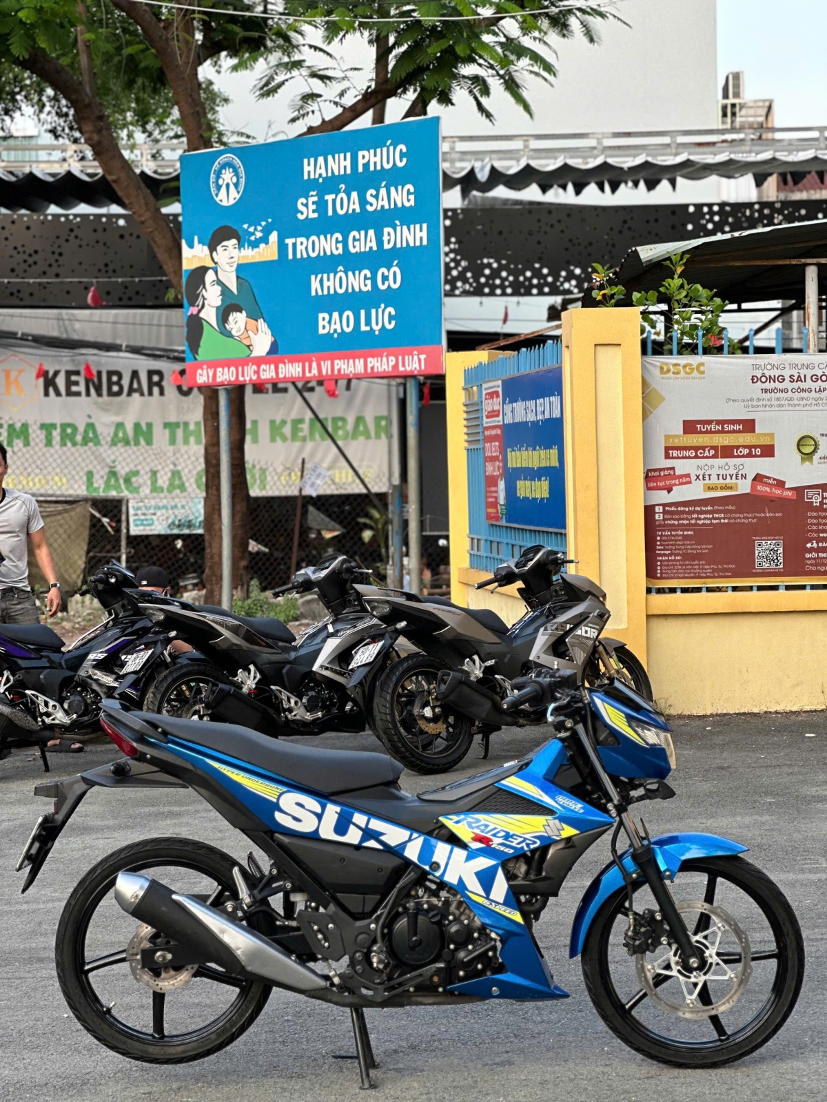 SUZUKI RAIDER 59S3-076.58