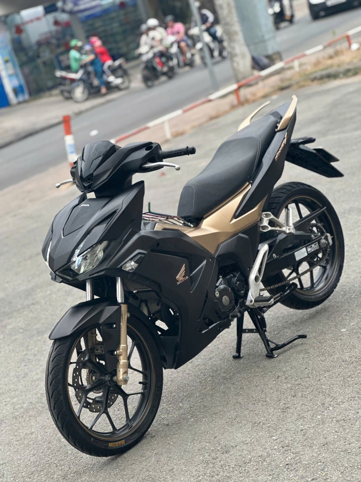 HONDA WINENR X V3 ABS BS 72E1-908.22