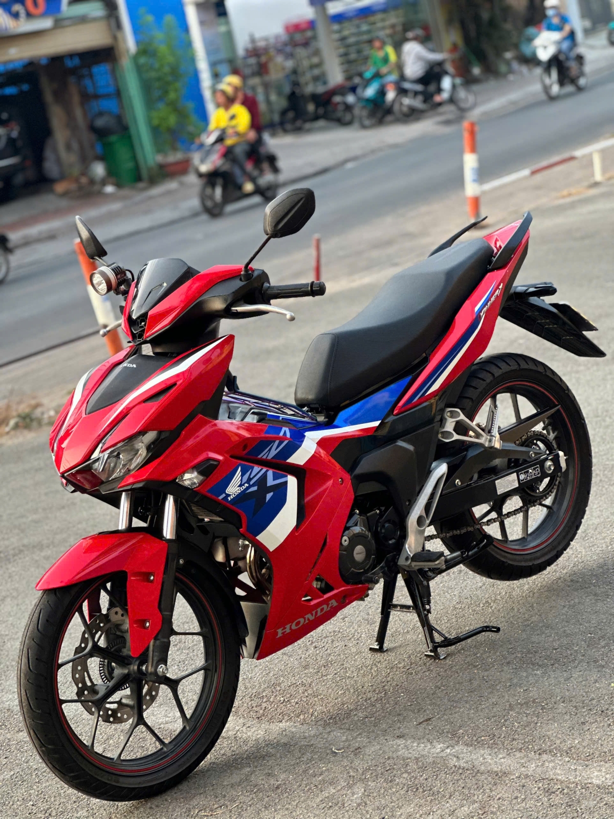 HONDA WINNER X V3 ABS BS 94M1-015.66