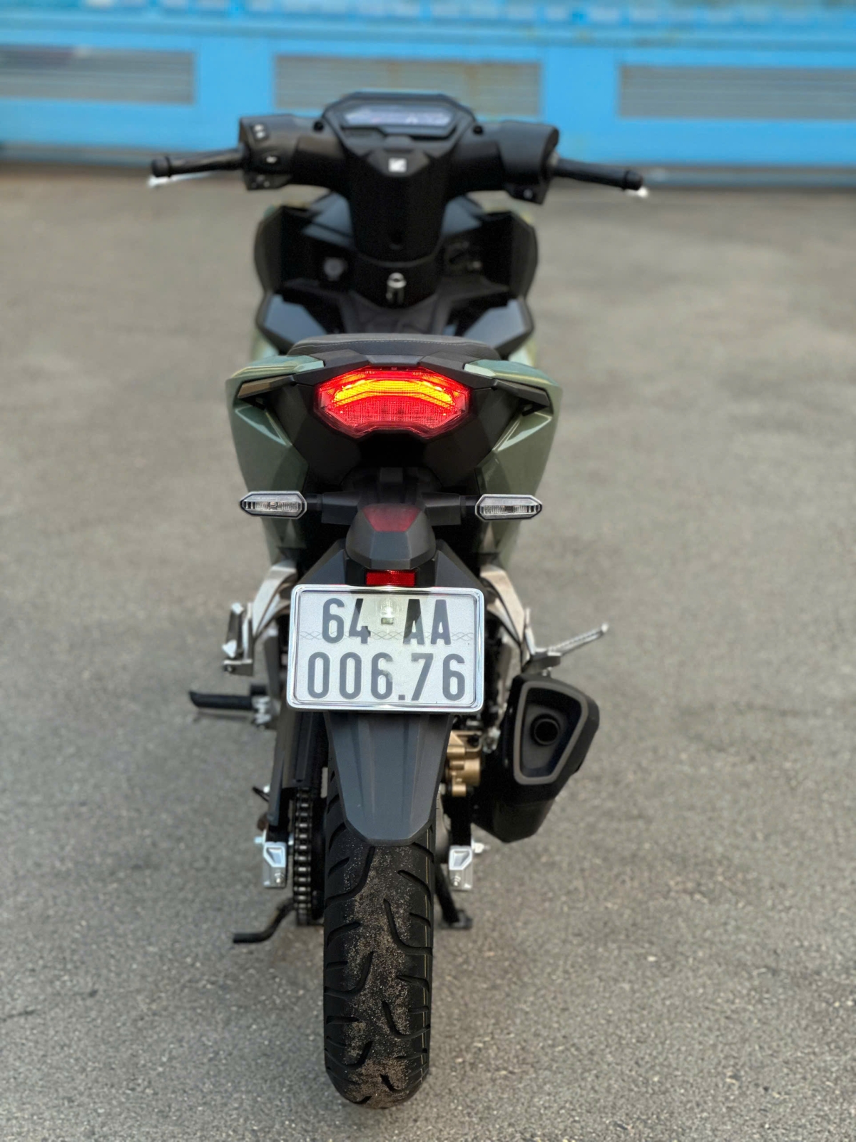 HONDA WINNER R BS 64AA-006.76