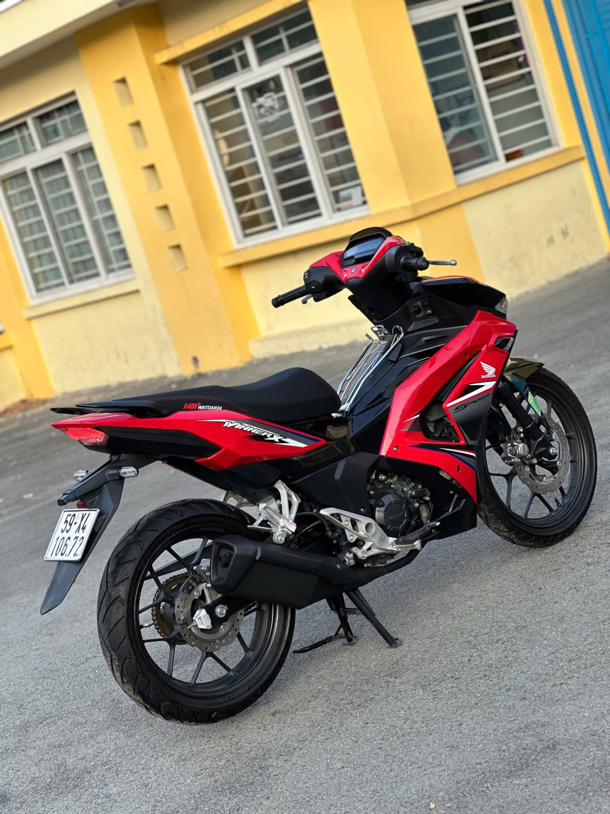HONDA WINNER X V3 BS 59x4-106.72