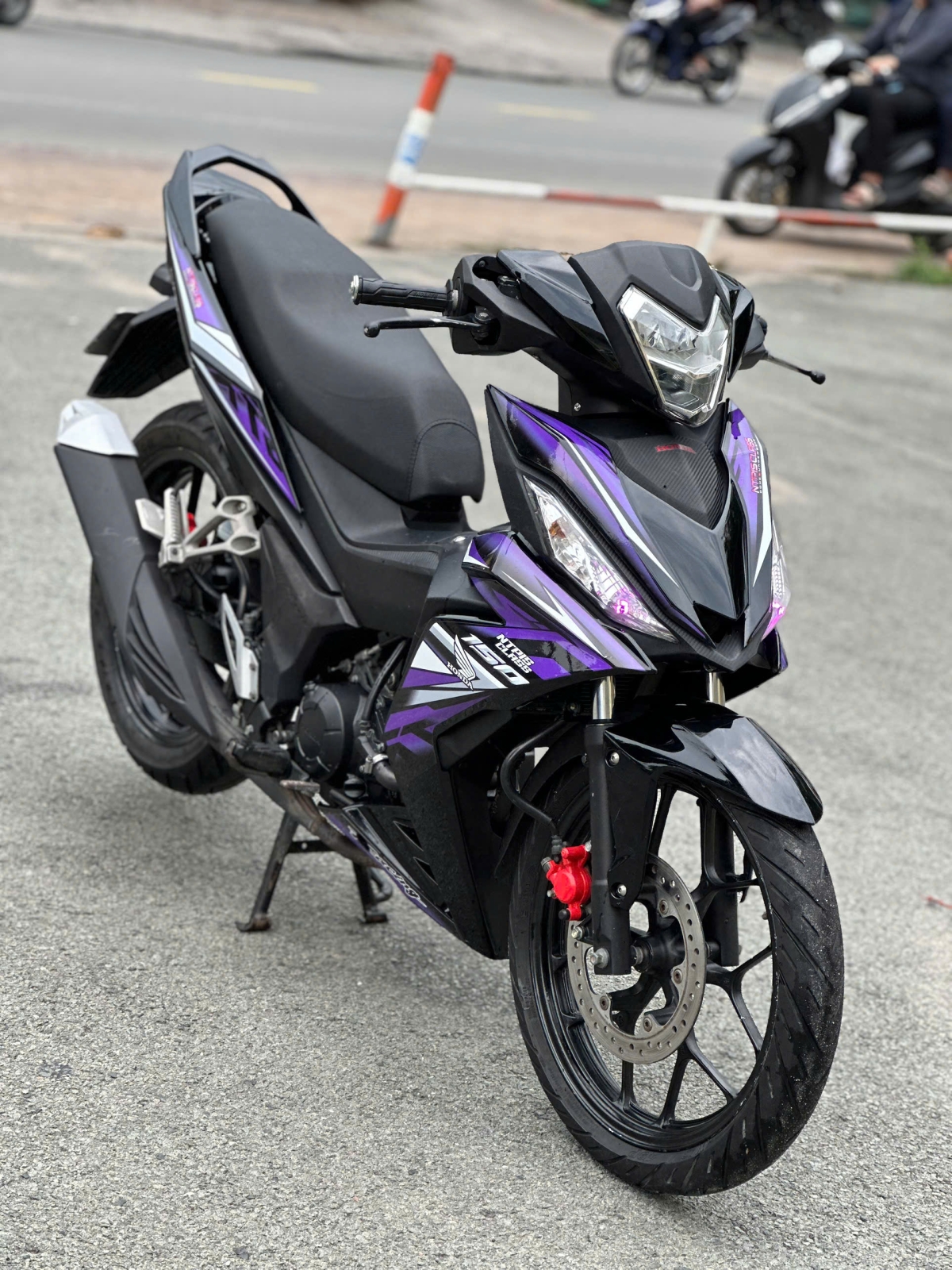 HONDA WINNER V1 BS 86B2-484.55 xe khong chinh chu