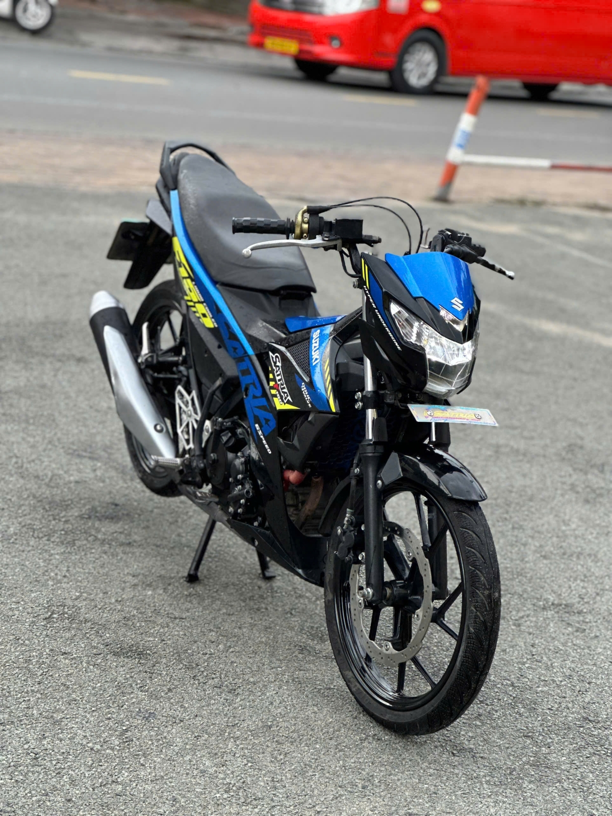 SUZUKI SATRIA BS 67M1-81143