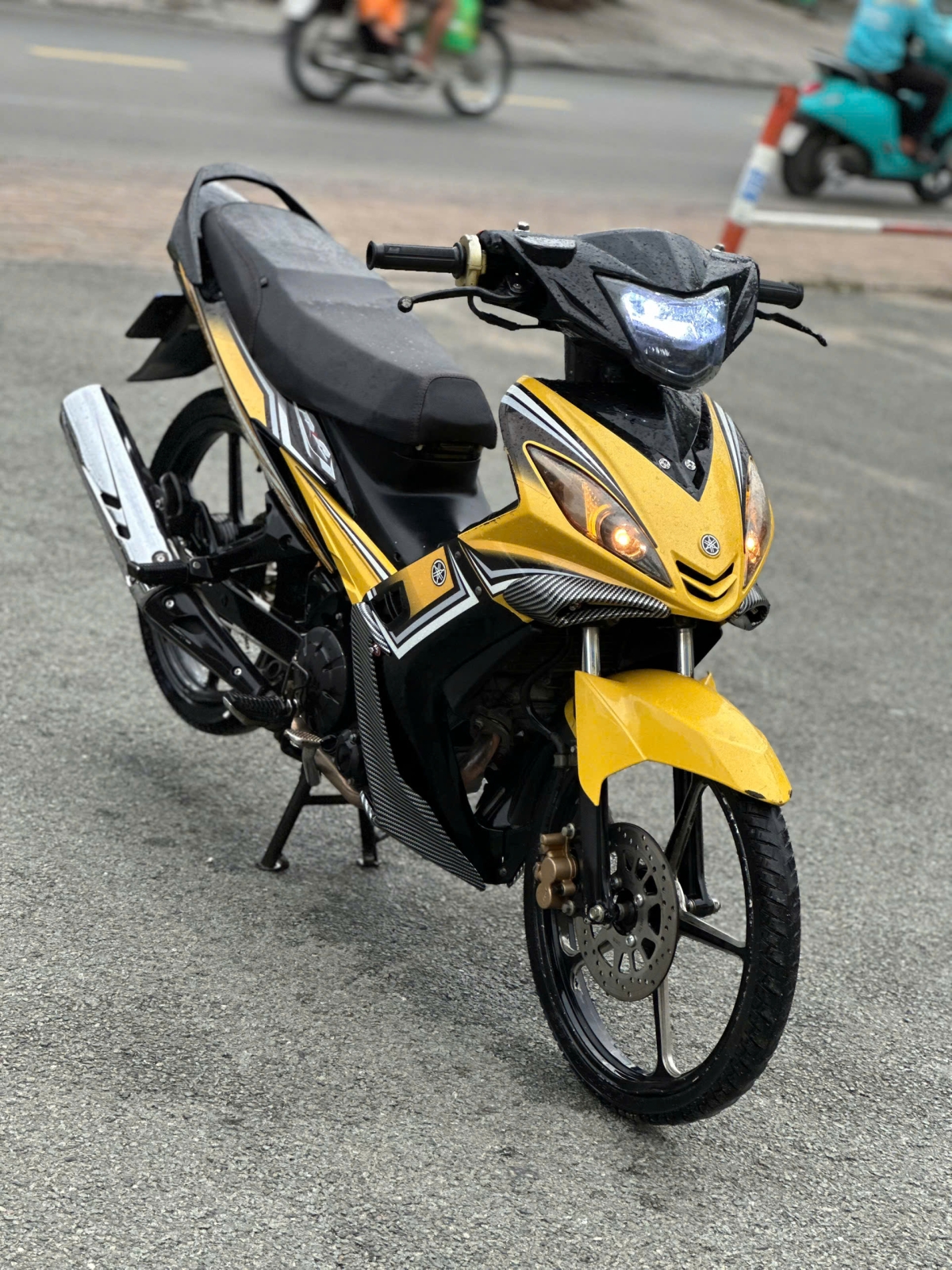 YAMAHA EXCITER úp áo 2010 BS 70B1-112.41 xe khong chinh chu