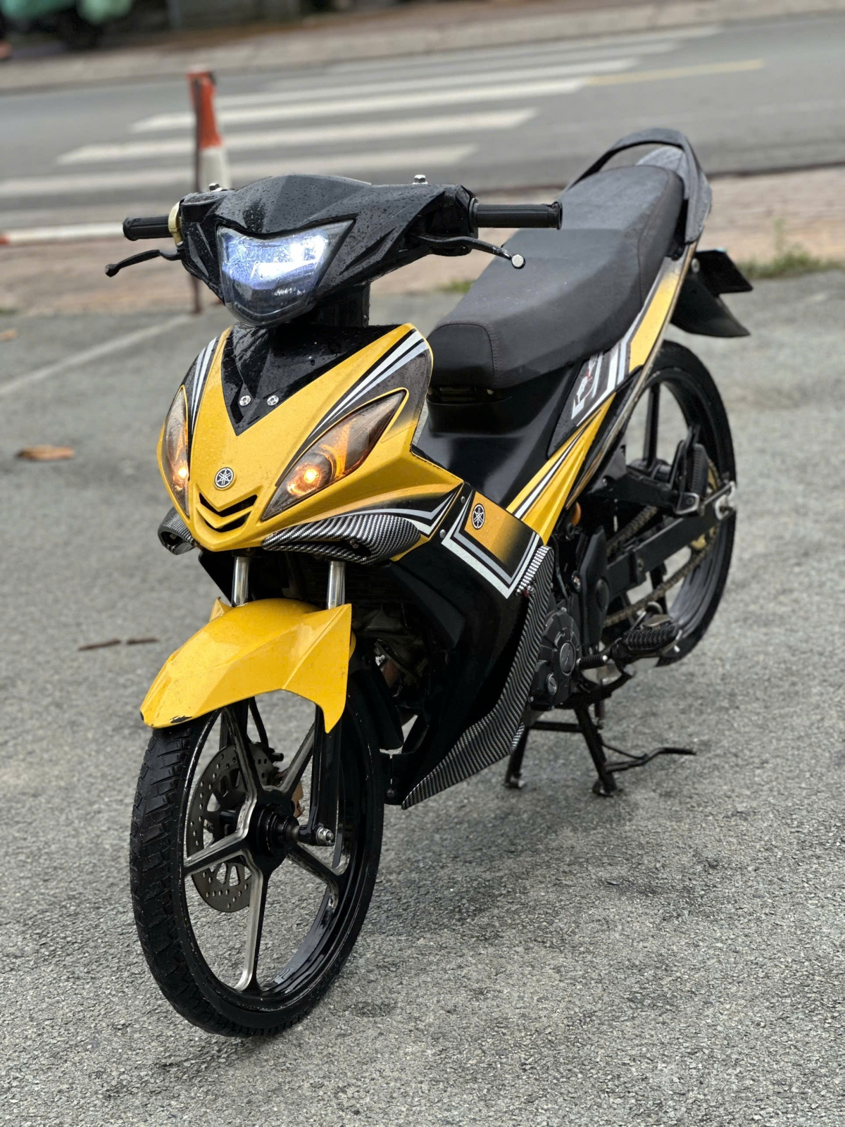 YAMAHA EXCITER úp áo 2010 BS 70B1-112.41 xe khong chinh chu