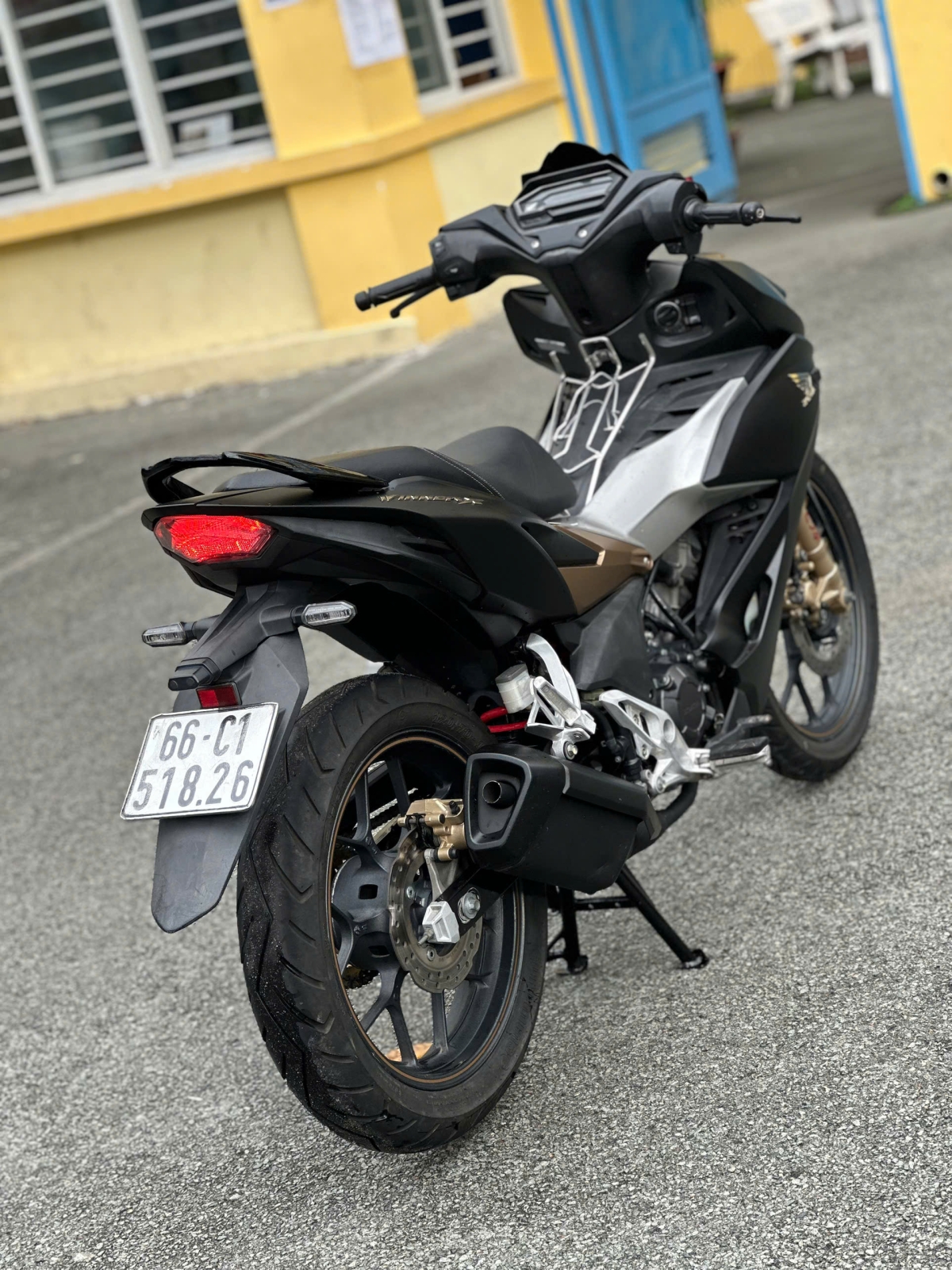 HONDA WINNER V2 ABS BS 66C1-518.26 xe khong chinh chu