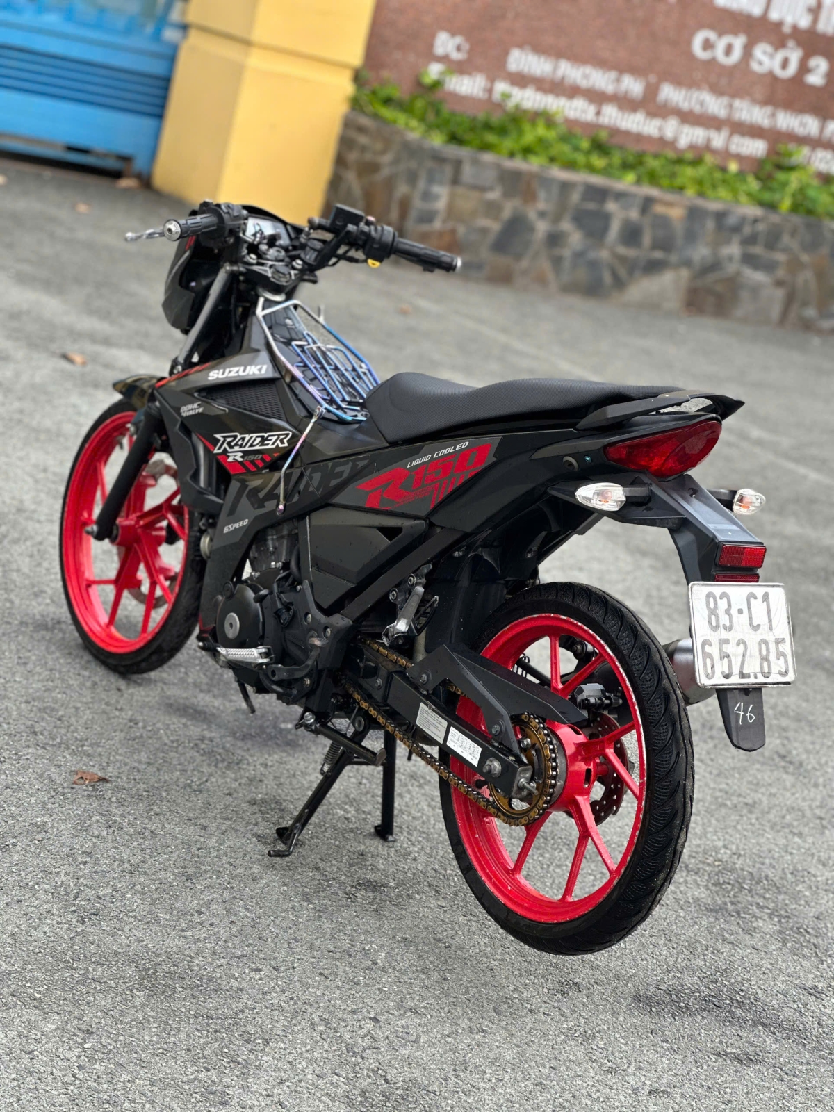 SUZUKI RAIDER BS 83C1-652.85