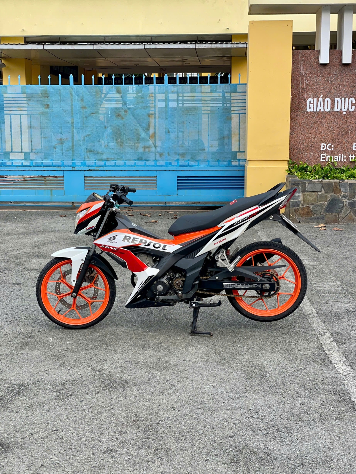 HONDA SONIC 150cc BS 64E1-593.82
